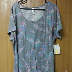 LuLaRoe classic T